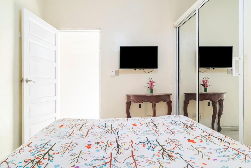 Habitacion Cerca Al Mar Y Zona Colonial Σάντο Ντομίγκο Εξωτερικό φωτογραφία